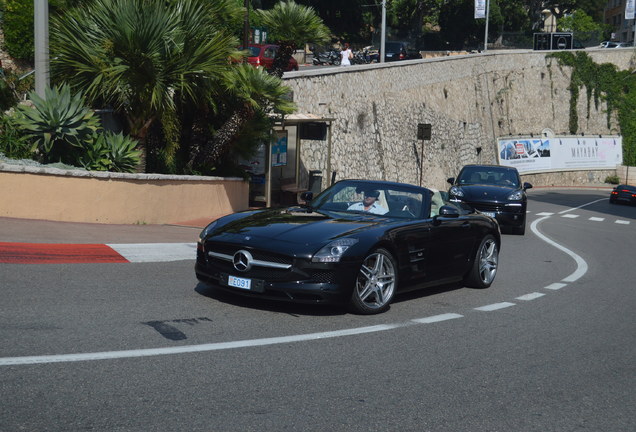 Mercedes-Benz SLS AMG Roadster