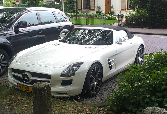 Mercedes-Benz SLS AMG Roadster