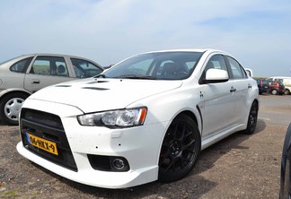 Mitsubishi Lancer Evolution X MR