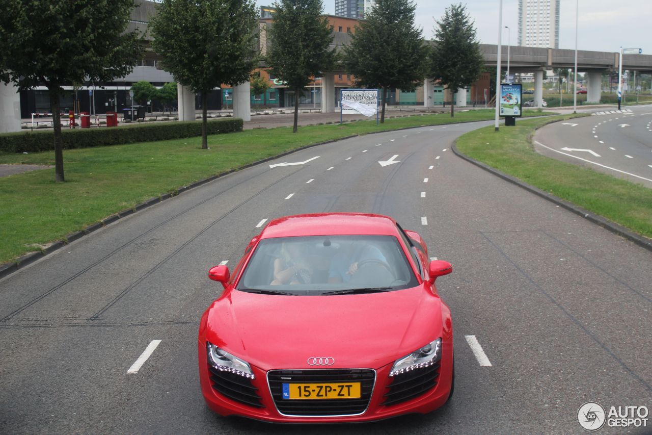 Audi R8