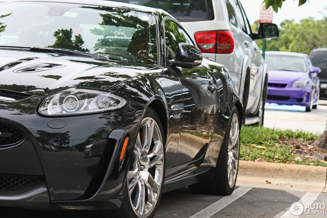 Jaguar XKR-S 2012