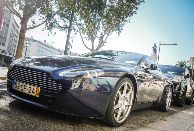 Aston Martin V8 Vantage