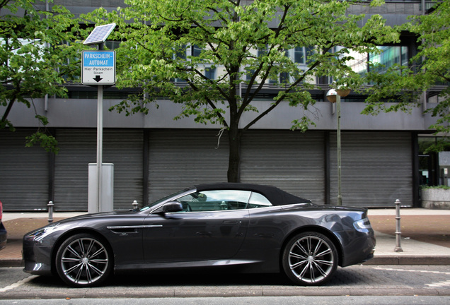 Aston Martin Virage Volante 2011