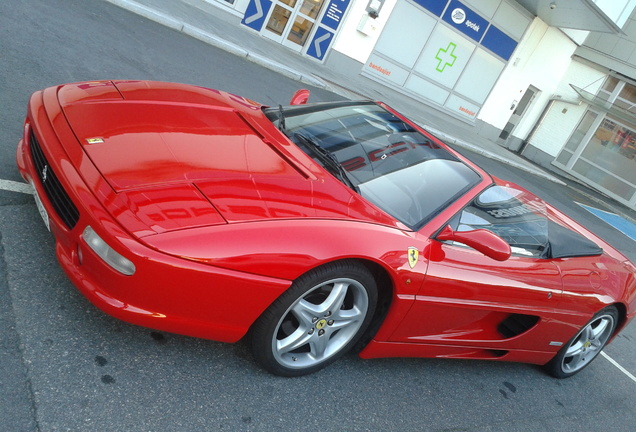 Ferrari F355 Spider