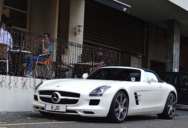 Mercedes-Benz SLS AMG Roadster