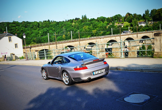 Porsche 996 Turbo