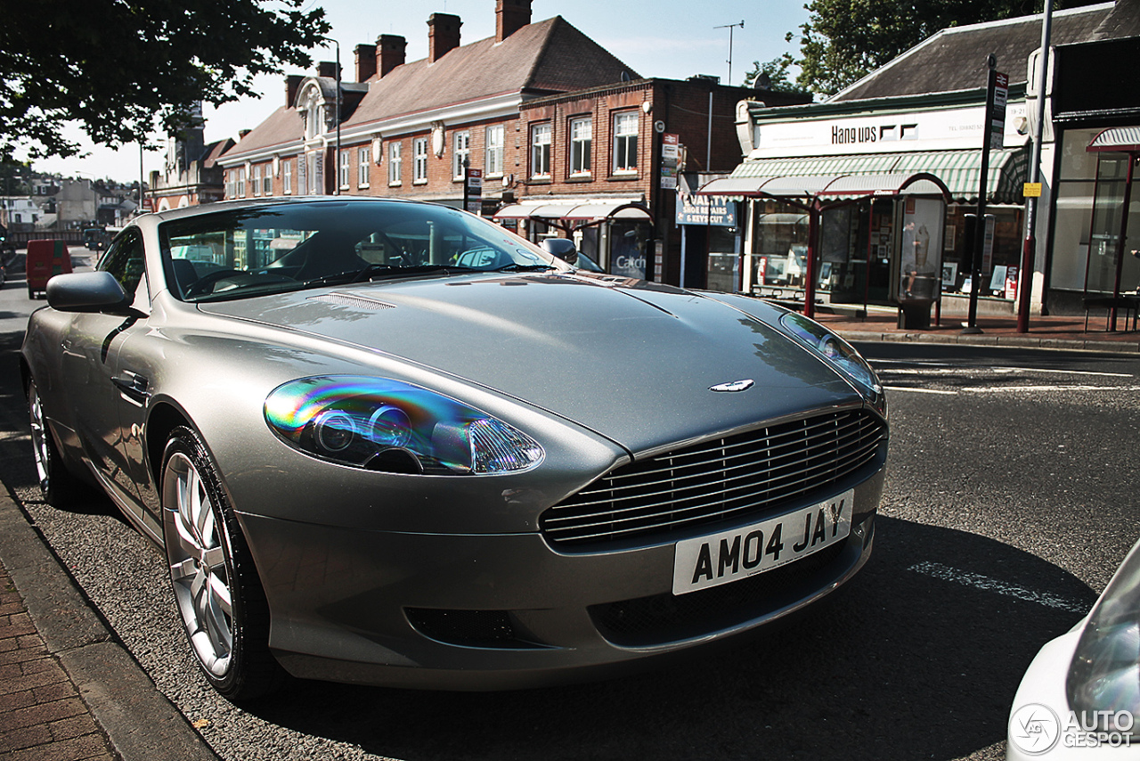 Aston Martin DB9