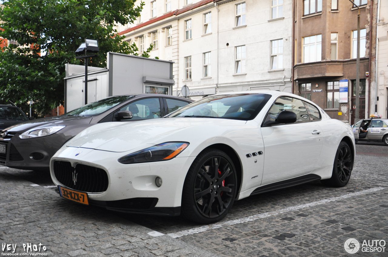 Maserati GranTurismo S MC Sport Line