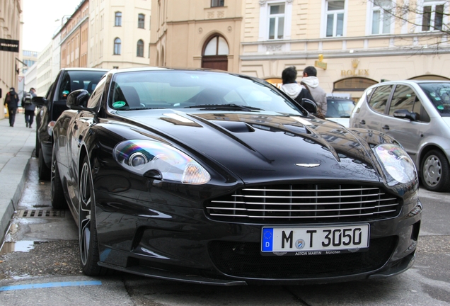 Aston Martin DBS