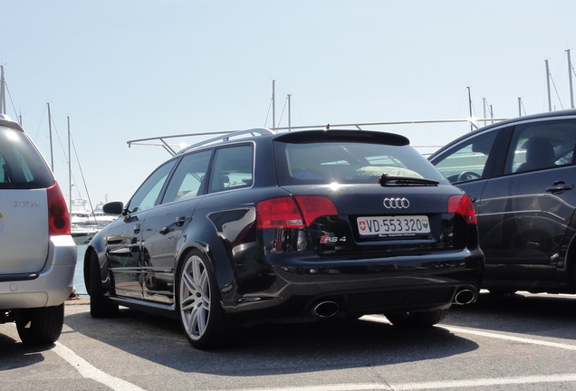 Audi RS4 Avant B7