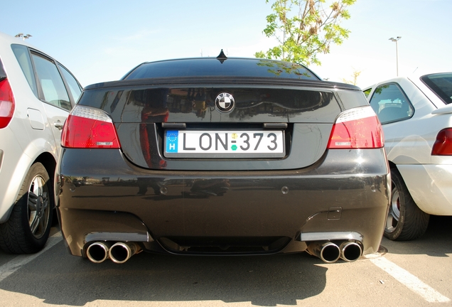 BMW M5 E60 2005