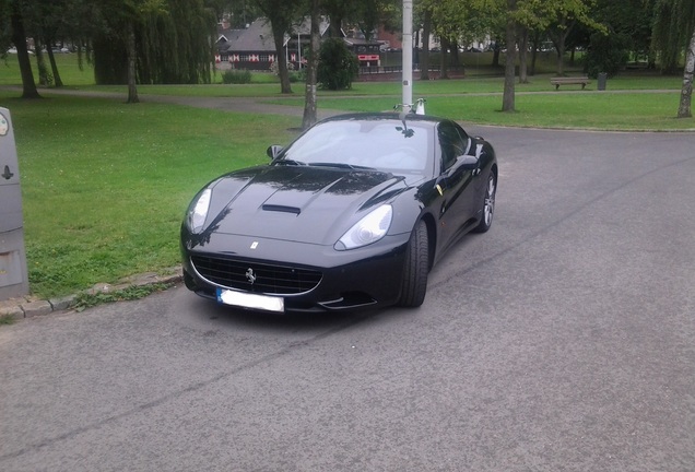 Ferrari California