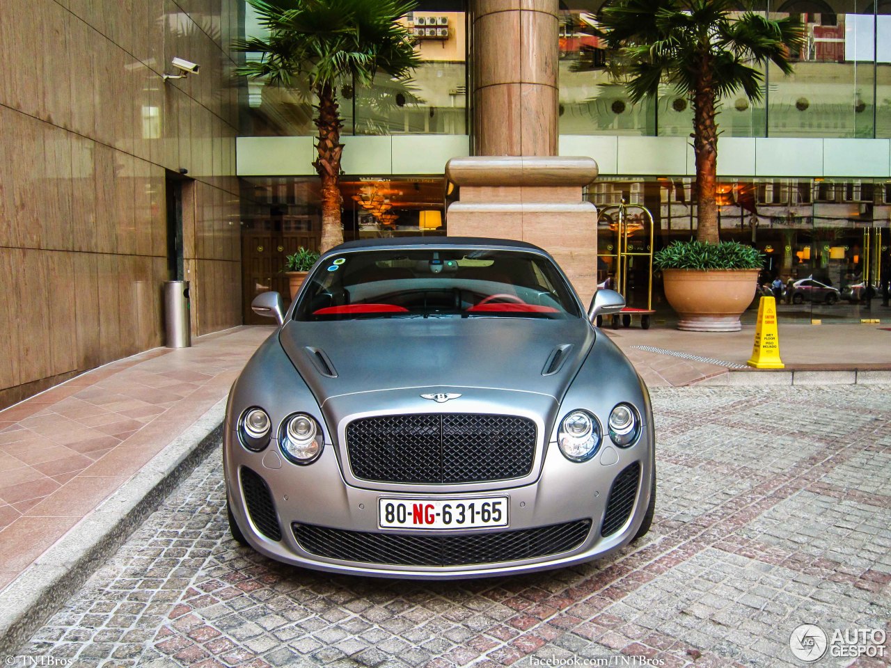 Bentley Continental Supersports Convertible