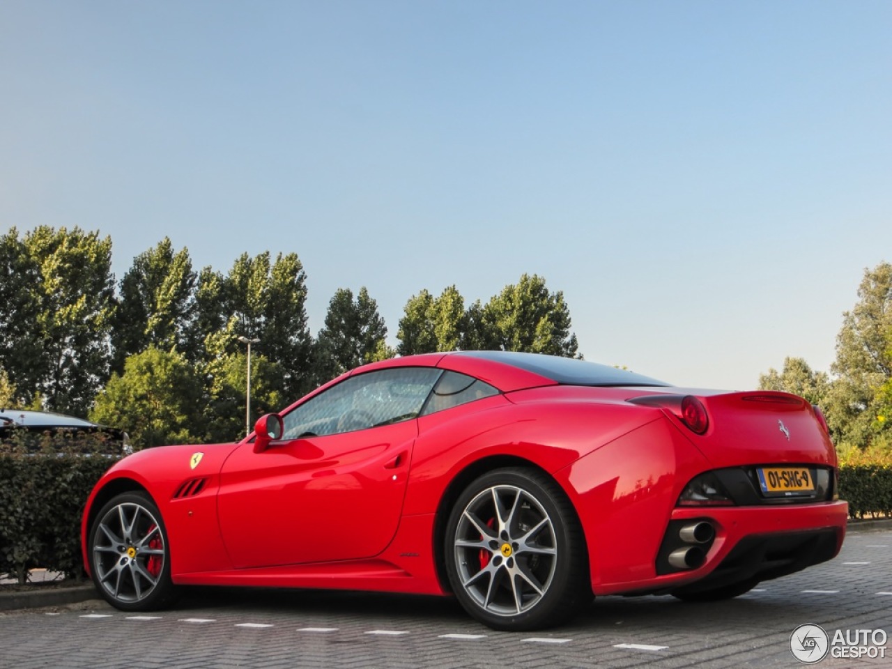 Ferrari California