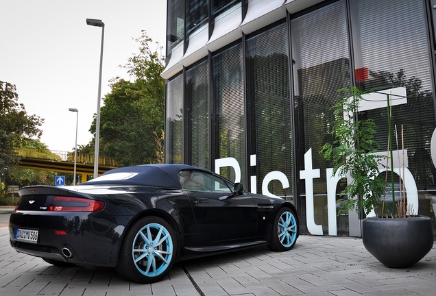 Aston Martin V8 Vantage Roadster