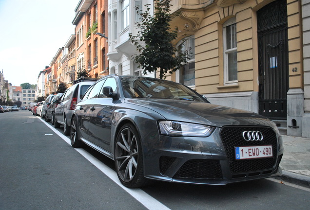 Audi RS4 Avant B8