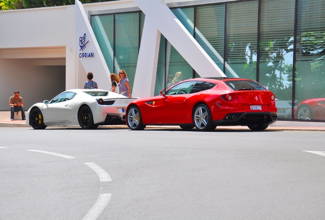 Ferrari FF