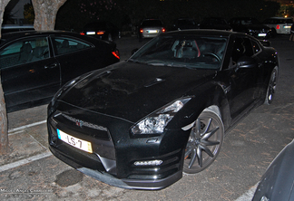 Nissan GT-R 2011