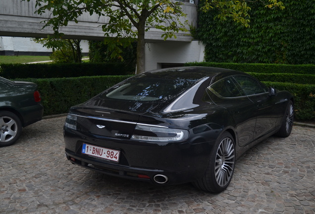 Aston Martin Rapide