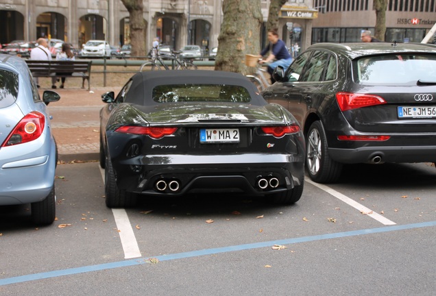 Jaguar F-TYPE S V8 Convertible