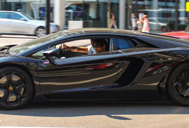 Lamborghini Aventador LP700-4