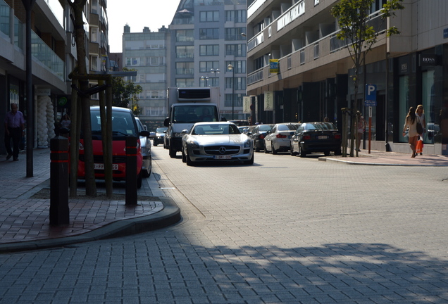 Mercedes-Benz SLS AMG