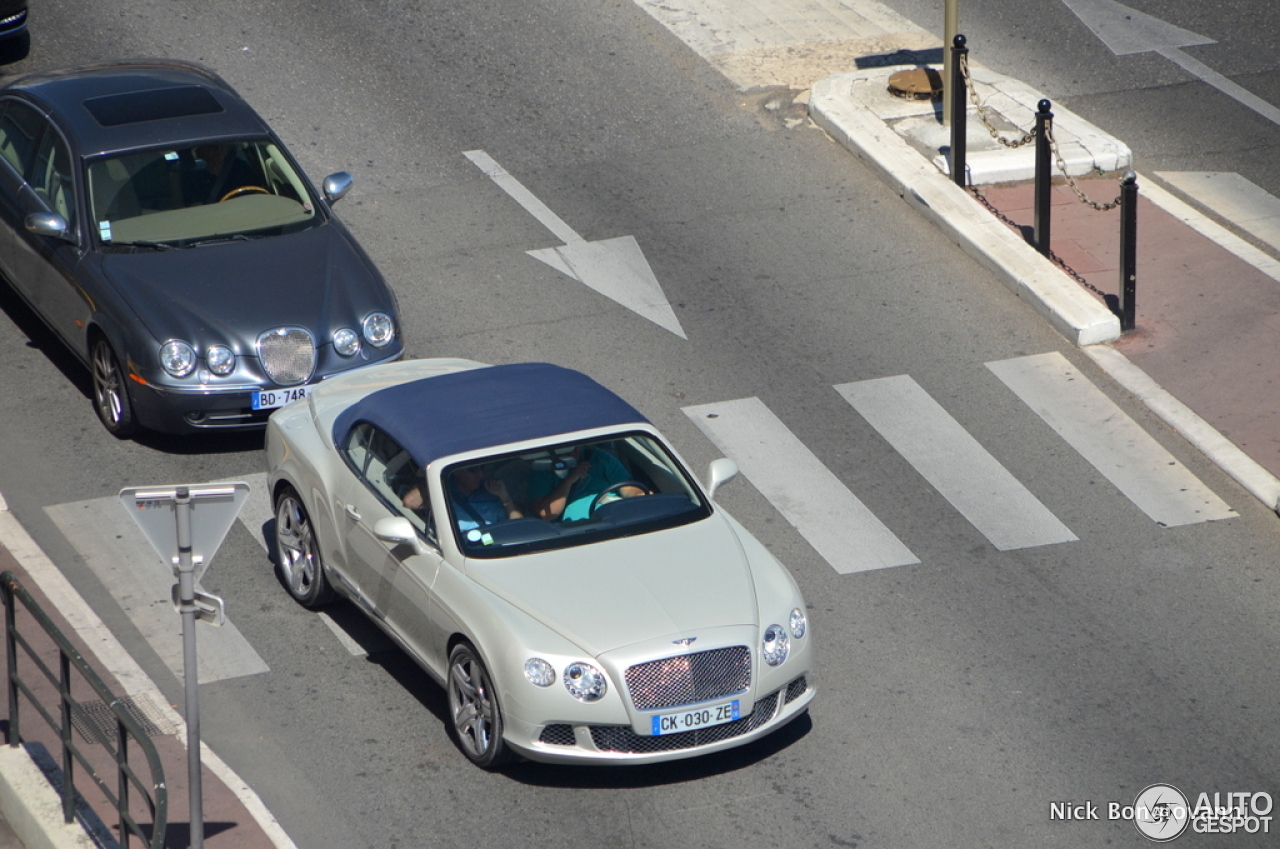 Bentley Continental GTC 2012