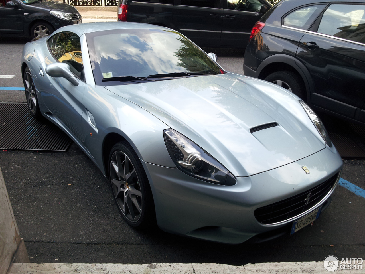 Ferrari California