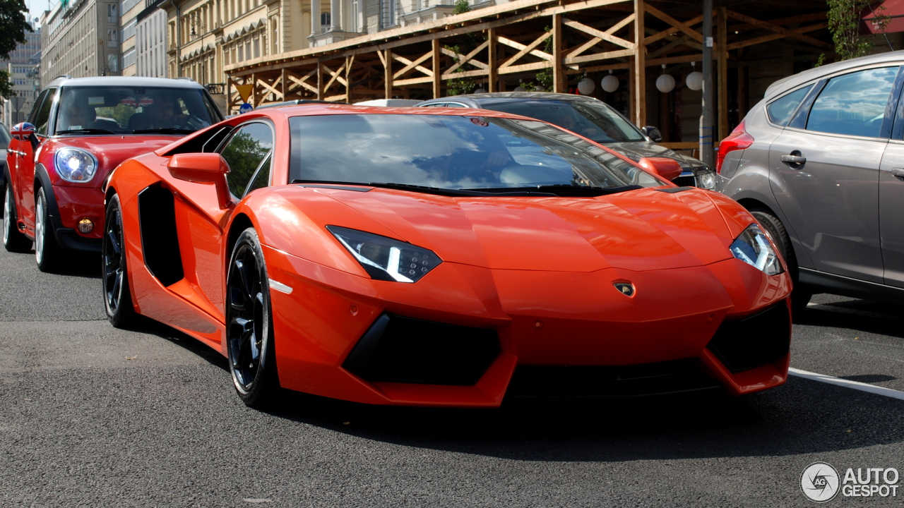 Lamborghini Aventador LP700-4