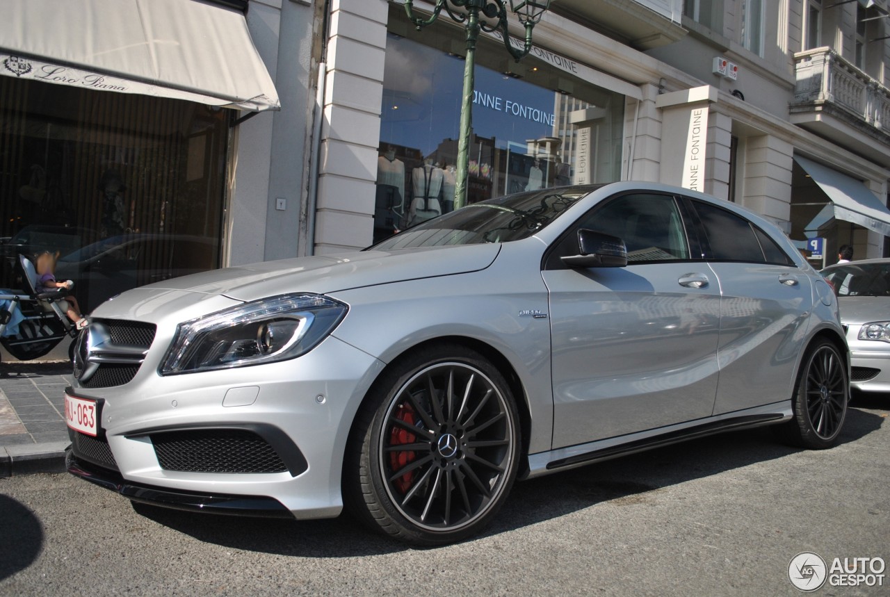 Mercedes-Benz A 45 AMG