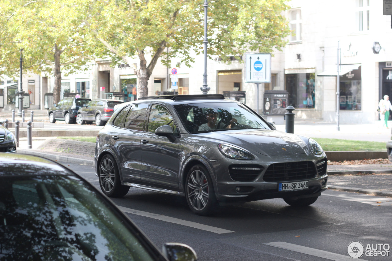 Porsche 958 Cayenne GTS