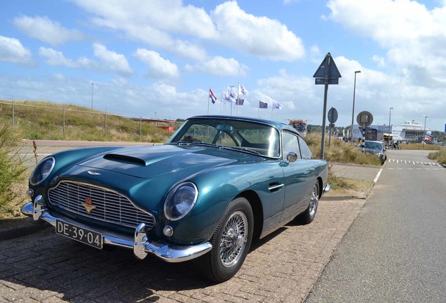 Aston Martin DB4 Vantage