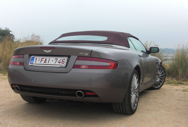 Aston Martin DB9 Volante