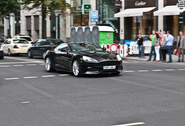 Aston Martin Vanquish 2013