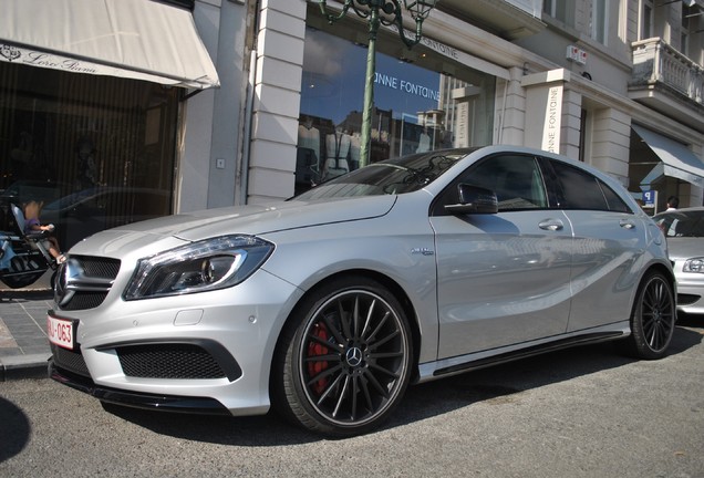 Mercedes-Benz A 45 AMG