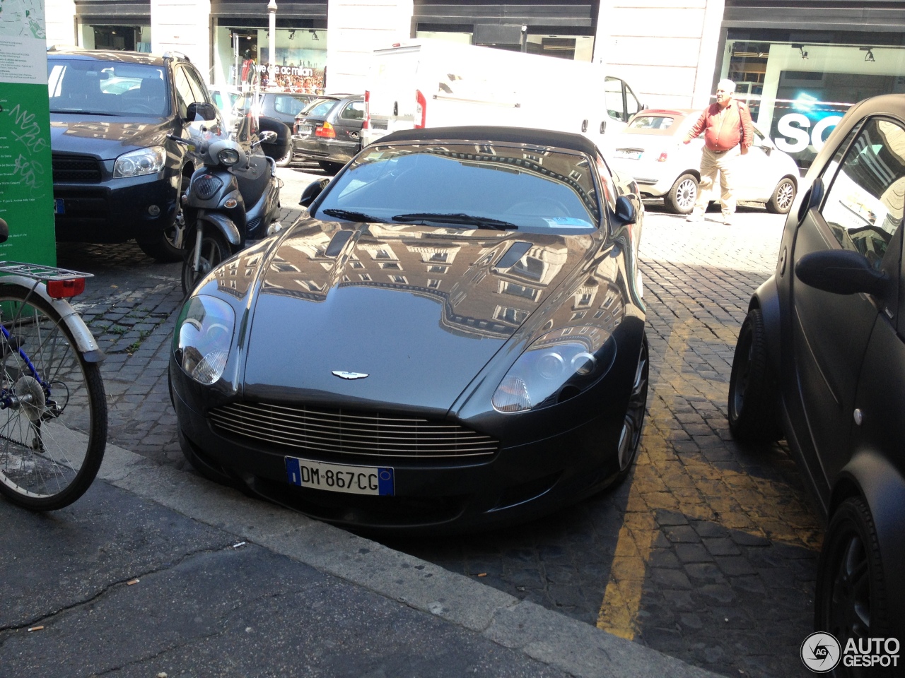 Aston Martin DB9 Volante