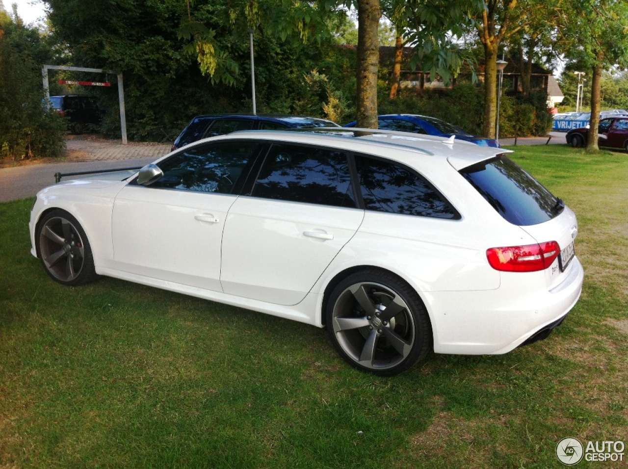 Audi RS4 Avant B8