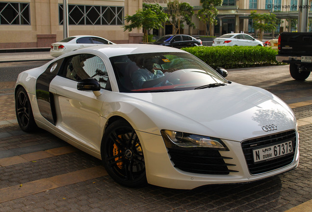 Audi R8