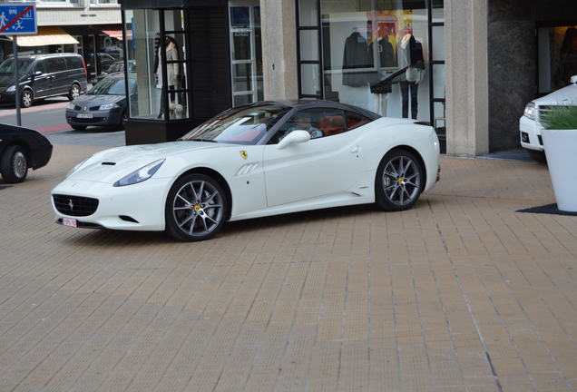 Ferrari California