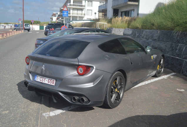 Ferrari FF