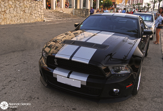 Ford Mustang Shelby GT500 2010