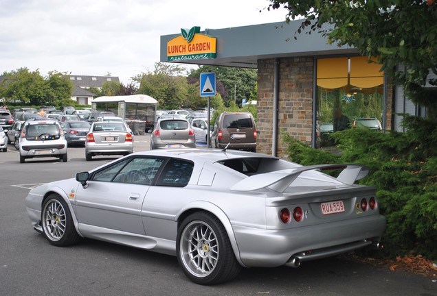 Lotus Esprit V8