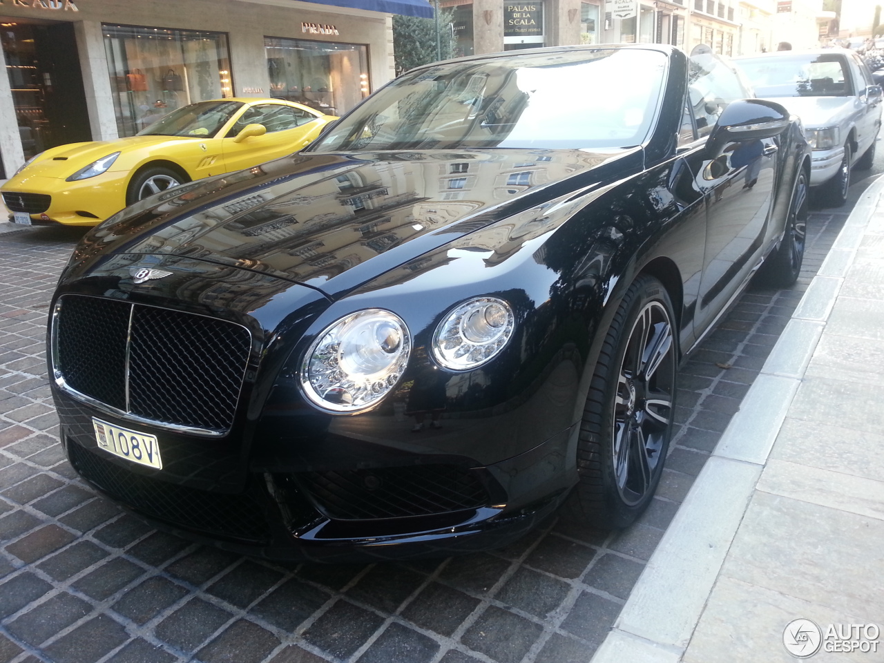 Bentley Continental GTC V8