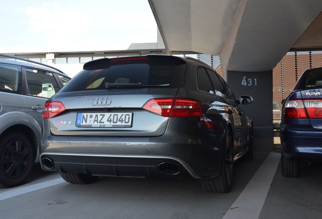 Audi RS4 Avant B8