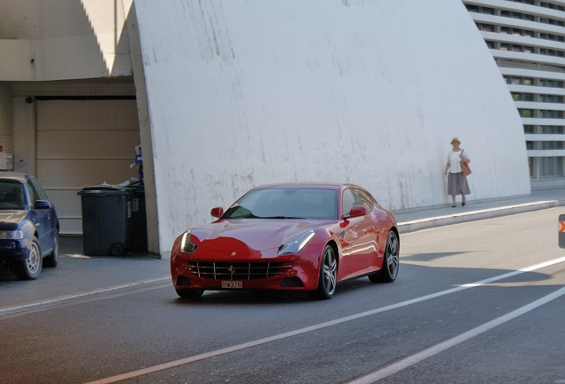 Ferrari FF