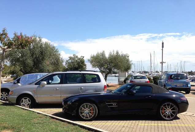 Mercedes-Benz SLS AMG Roadster