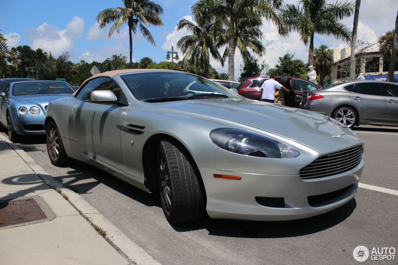 Aston Martin DB9 Volante