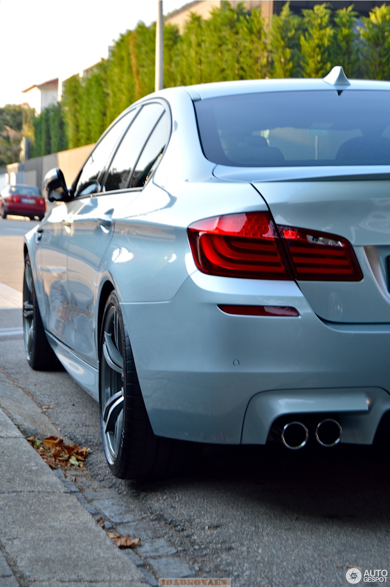 BMW M5 F10 2011