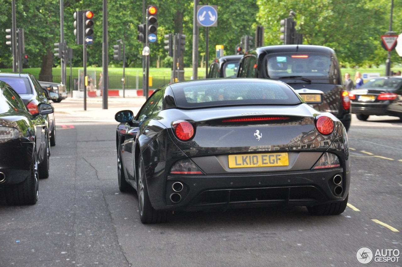 Ferrari California