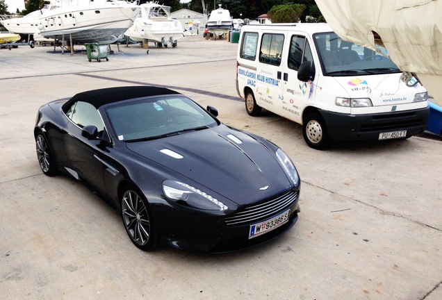 Aston Martin Virage Volante 2011